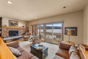 New* Tamarack Bay Classic - Lakefront condo - dock - pool - beach